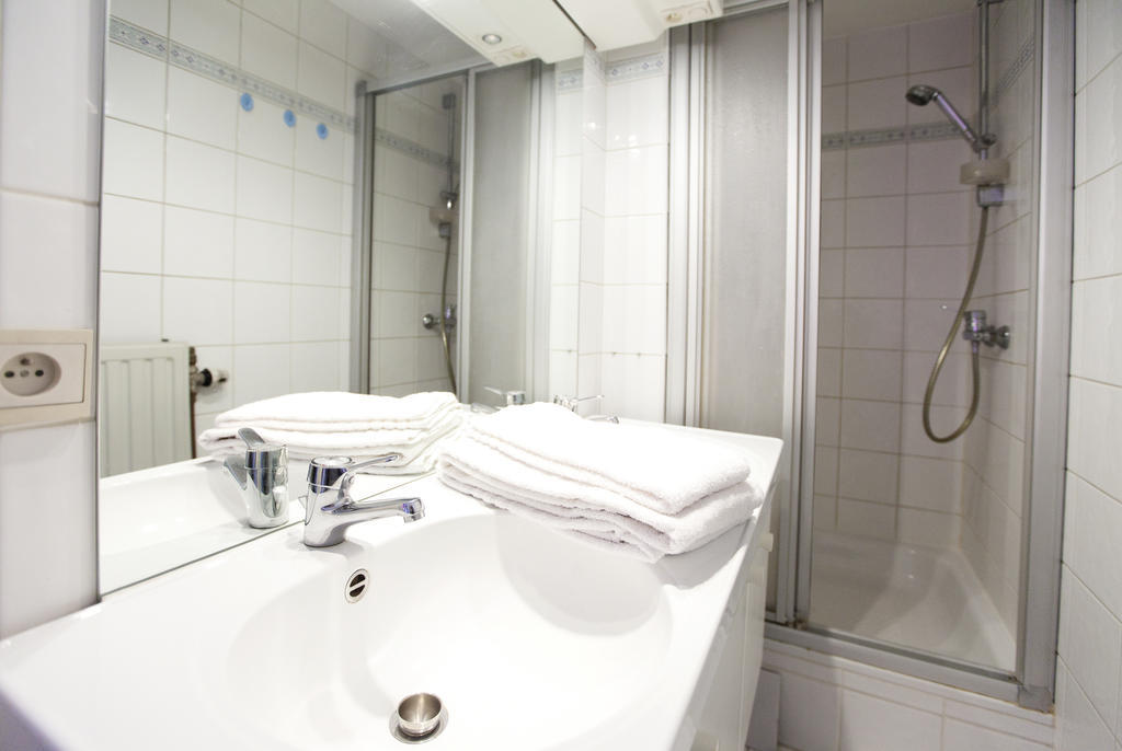 European Apartments Schuman-Ambiorix Bryssel Rum bild